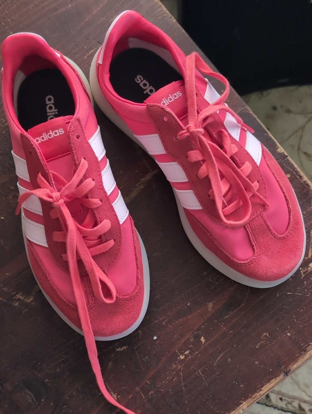 adidas Women's Vintage Style Red White Sneakers